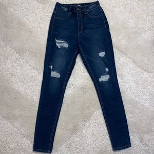 High Rise Fashion Nova ripped skinny jeans!